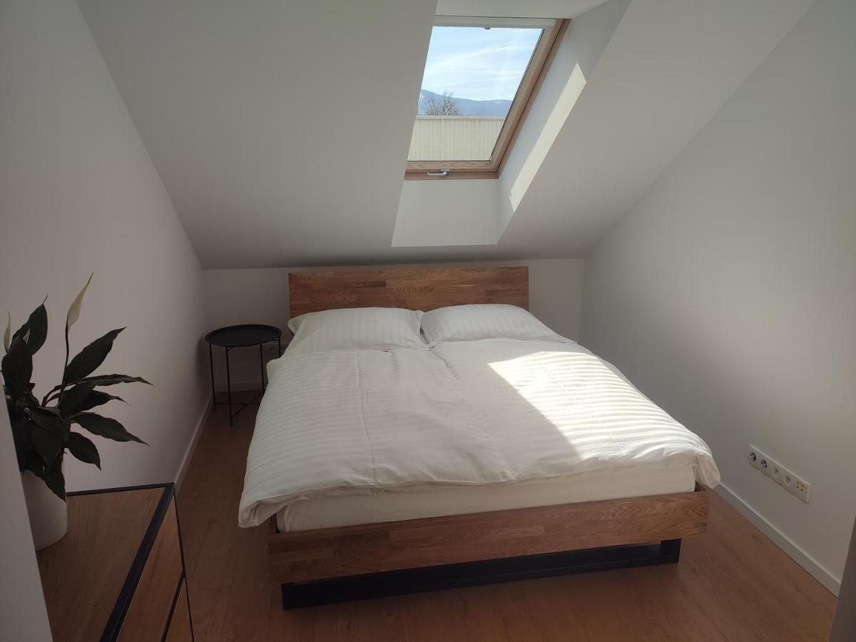 Apartament"Nad Niwka 6" Z Zamykanym Bezplatnym Parkingiem Bielsko-Biała Eksteriør bilde